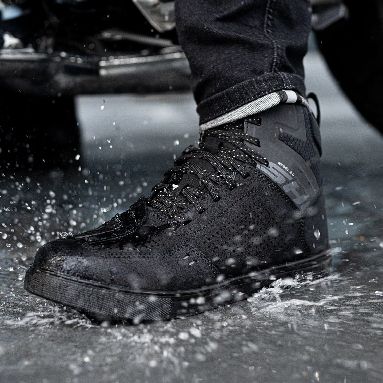 Buty motocyklowe wodoodporne SHIMA REBEL 2.0 WP czarny - obrazek 4